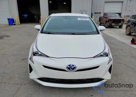 2016 Toyota Prius z USA, uszkodzony, nr VIN JTDKARFU3G3501168